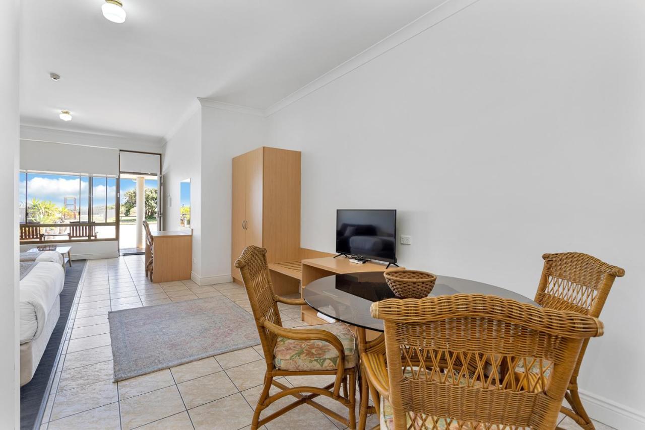 Coast Motel And Apartments Port Noarlunga Exterior foto