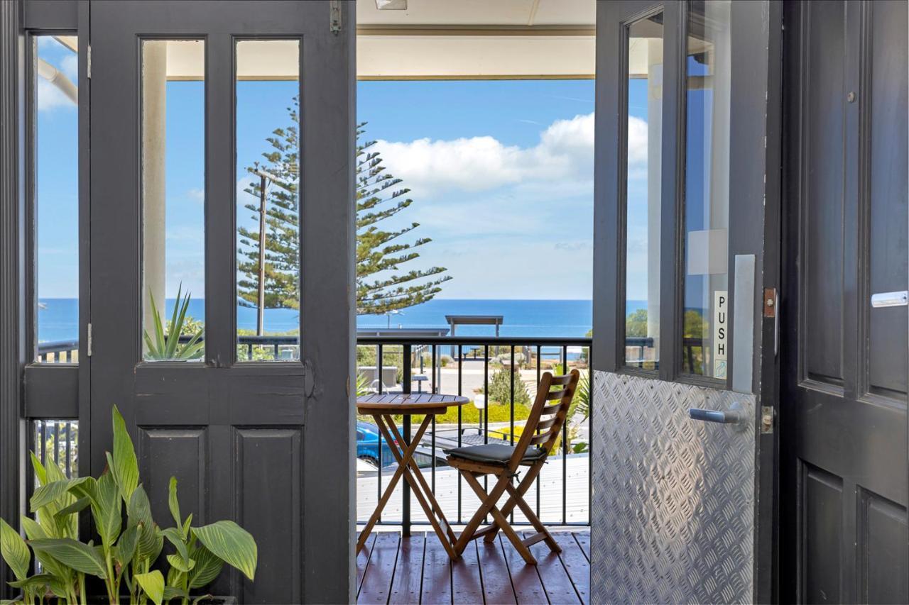 Coast Motel And Apartments Port Noarlunga Exterior foto
