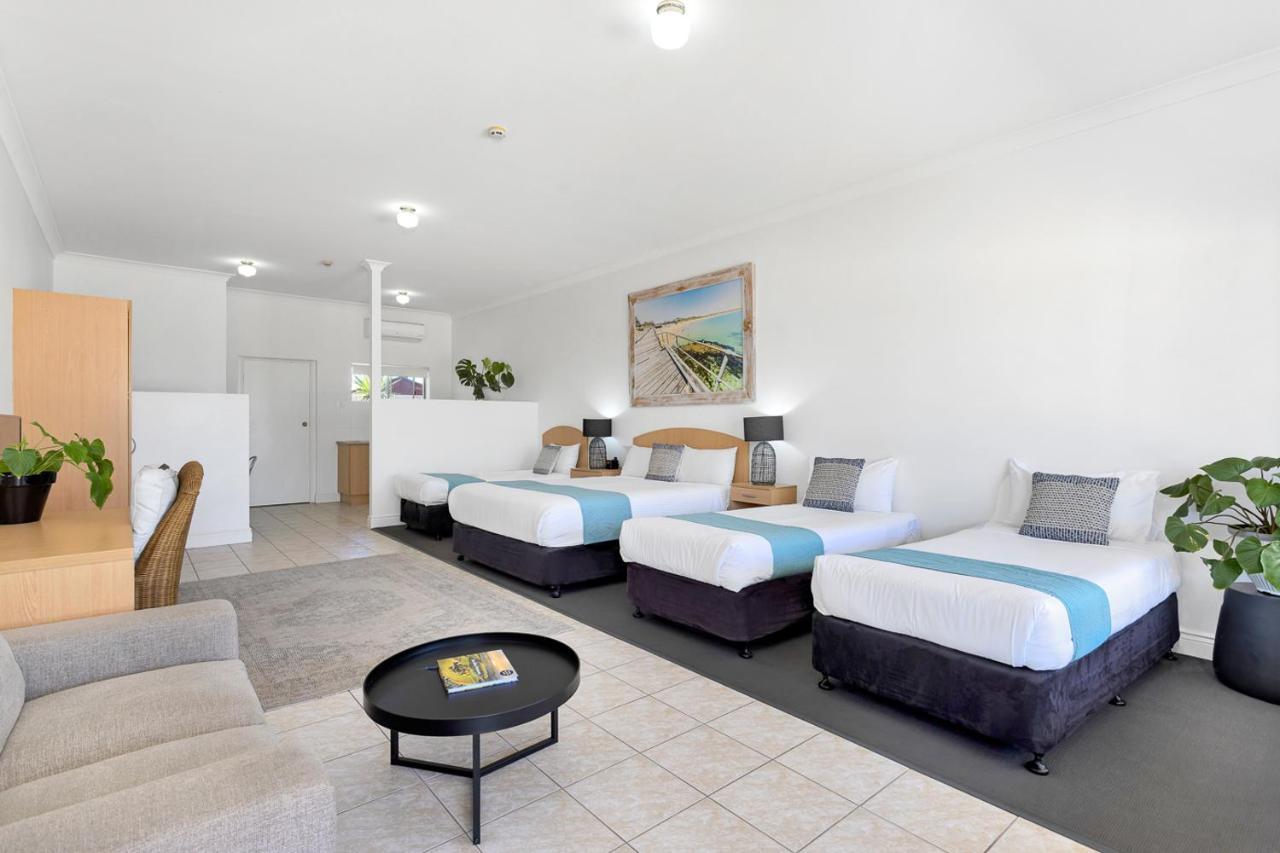 Coast Motel And Apartments Port Noarlunga Exterior foto